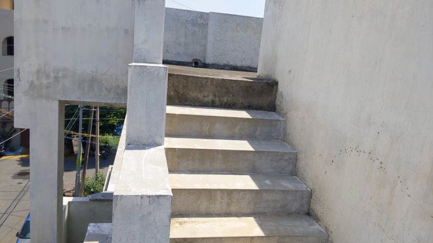 Property Photos 18