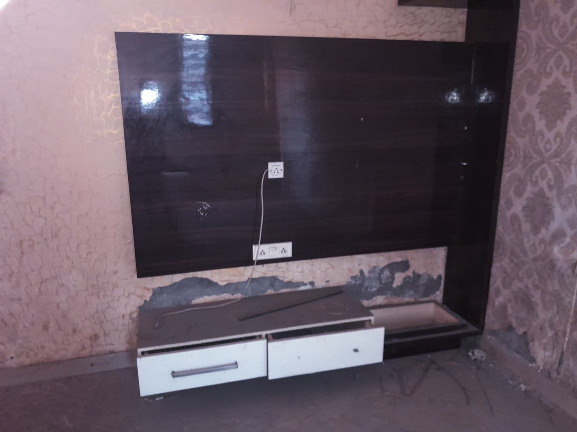 Property Photos 6