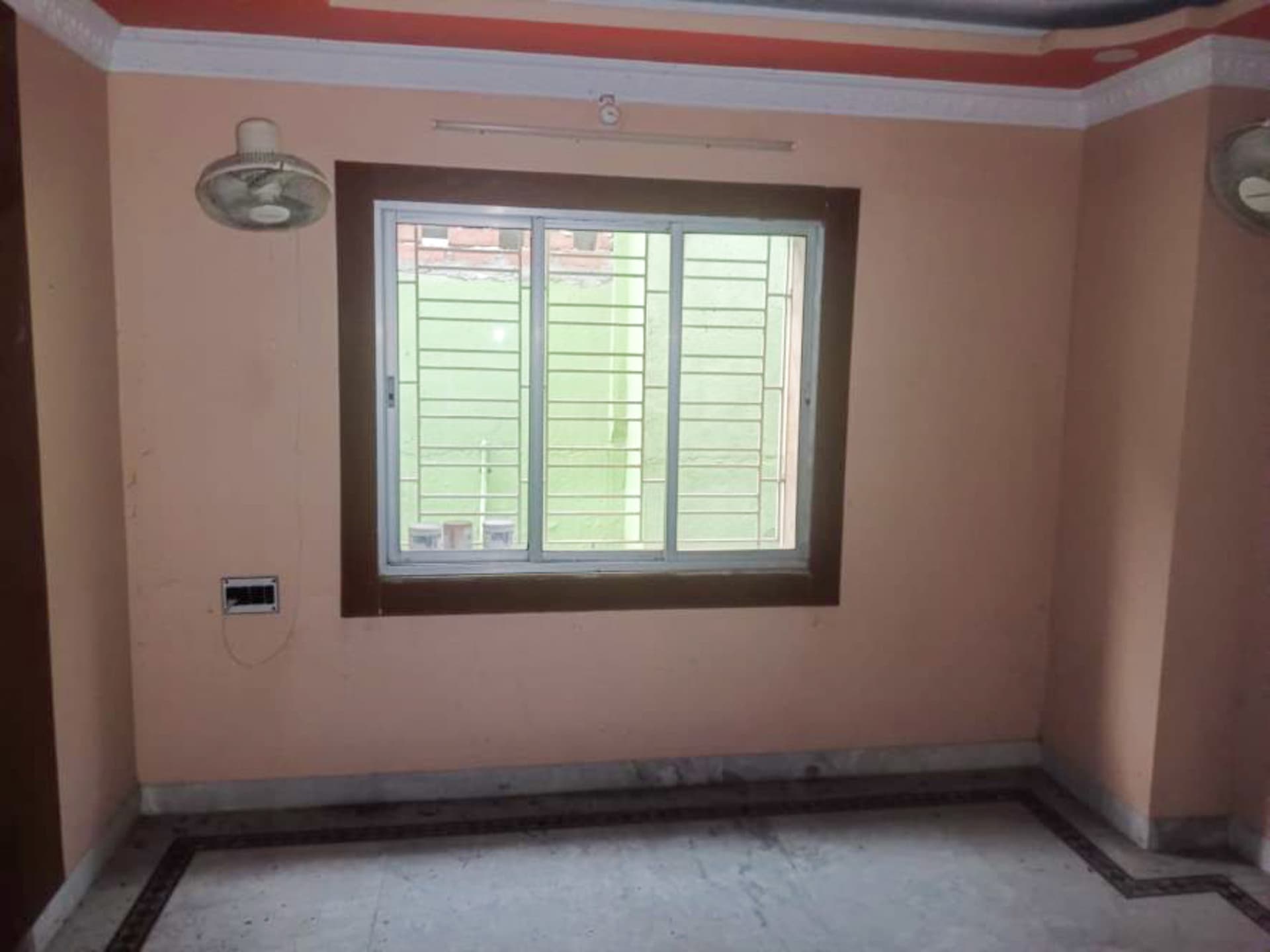 Property Photos 16