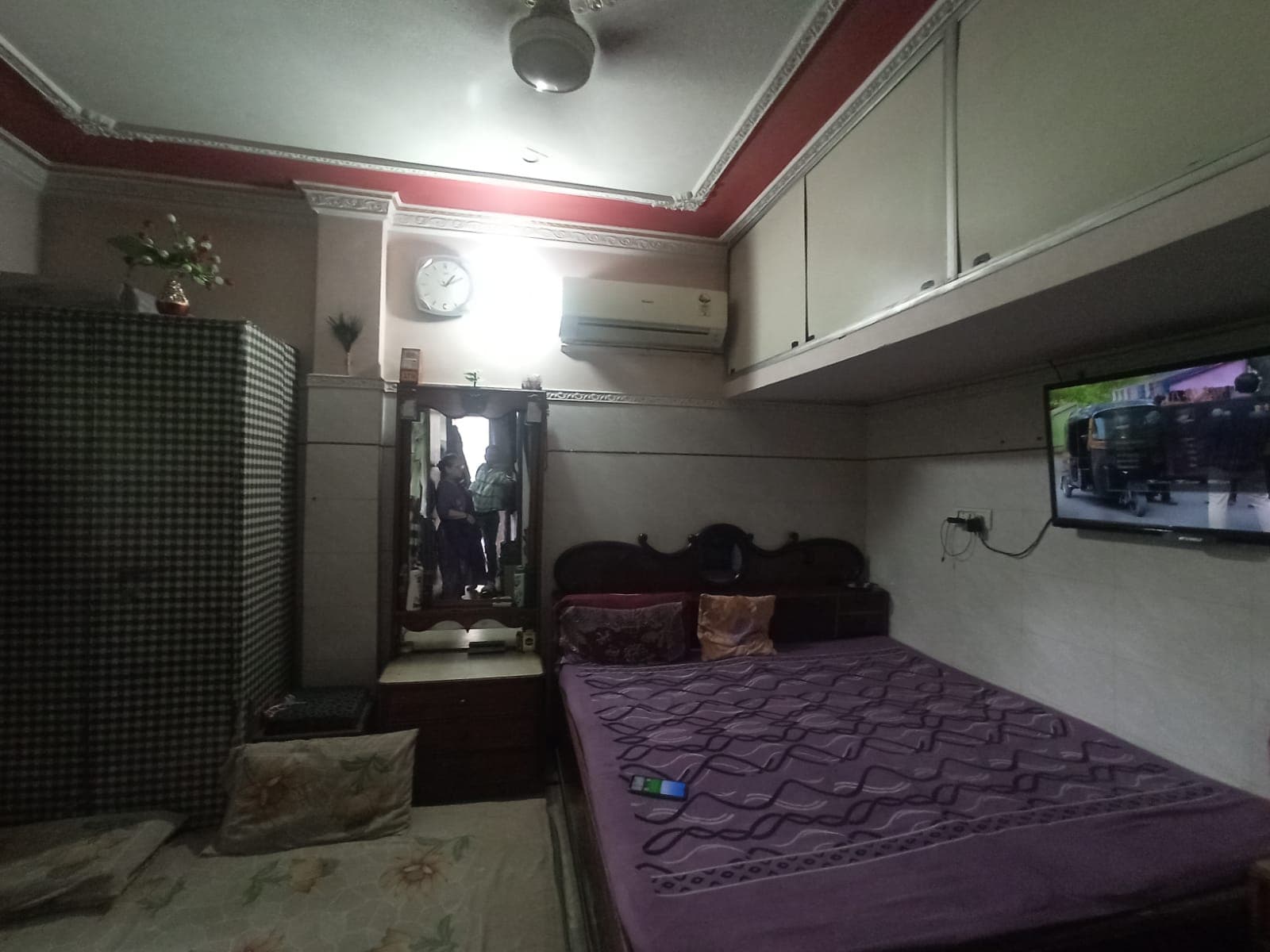Property Photos 6