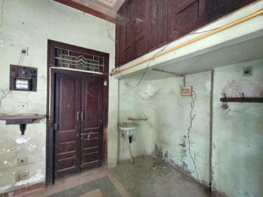 Property Photos 7