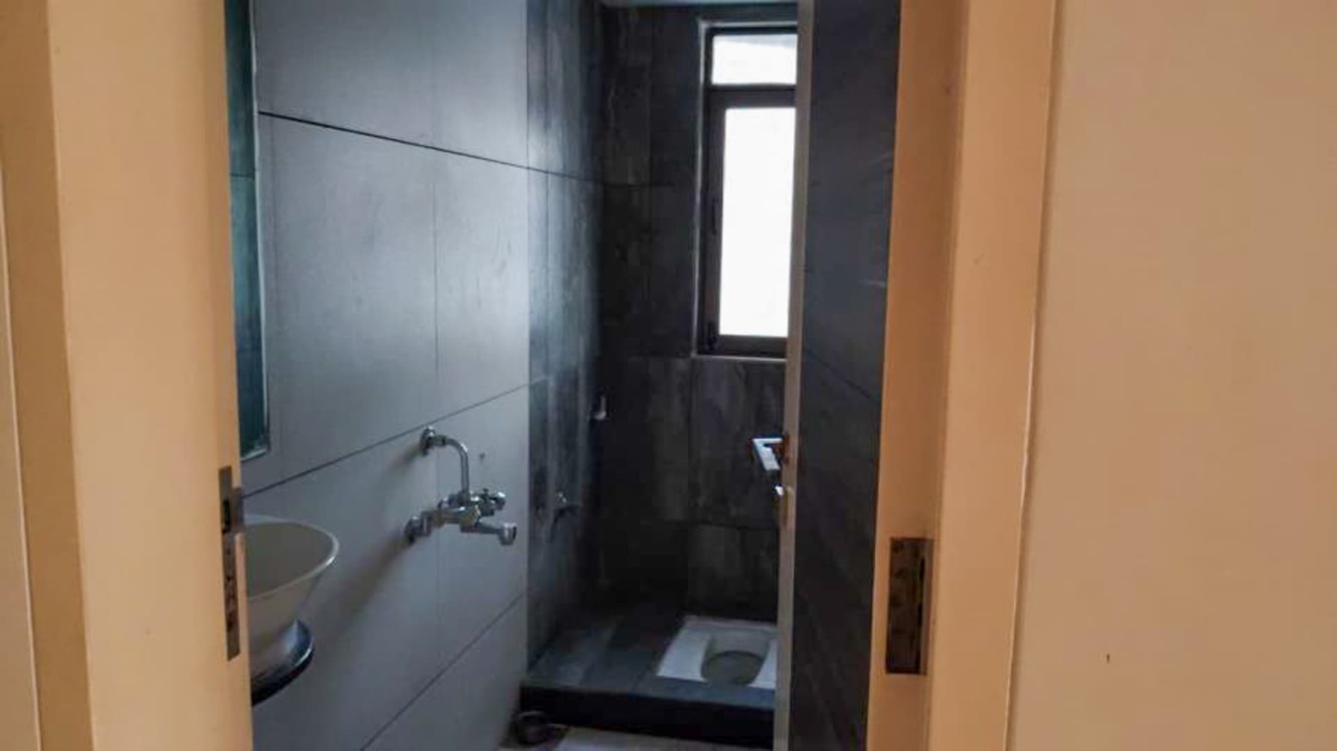 Property Photos 7