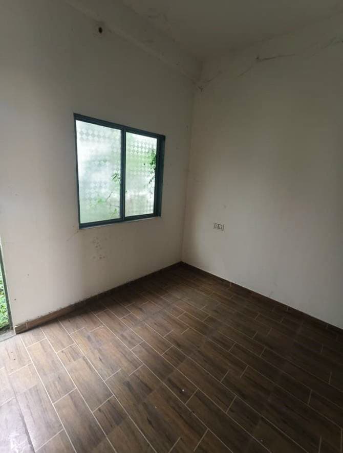 Property Photos 22