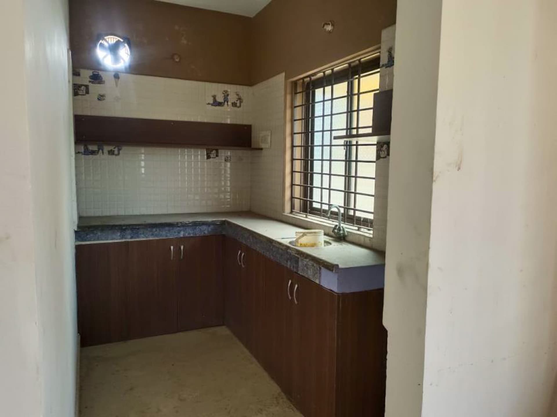 Property Photos 19