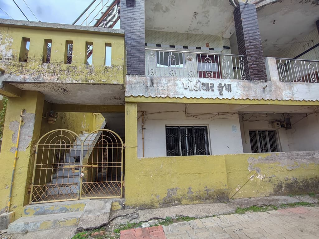 Property Photos 1