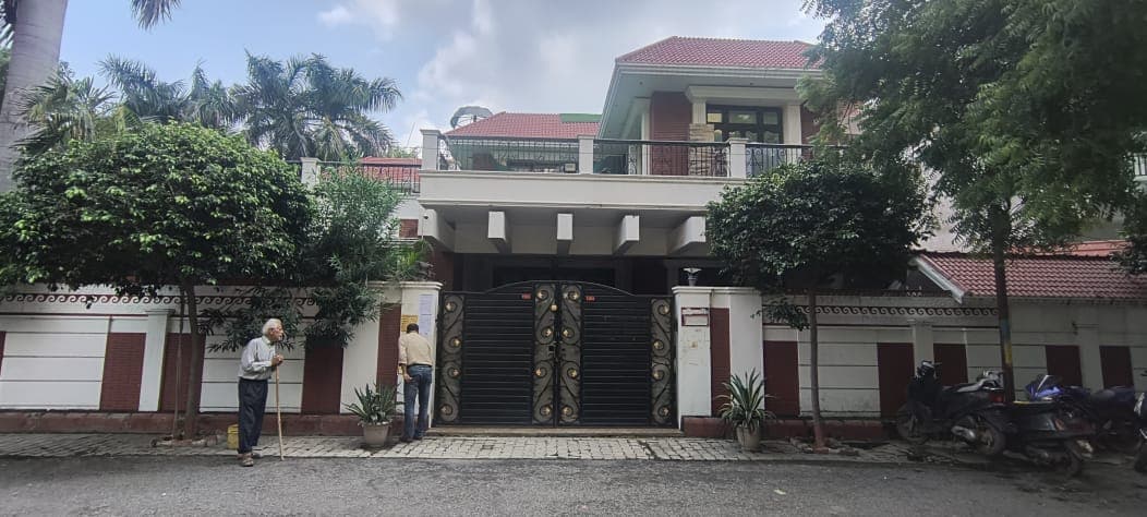 Property Photos 1