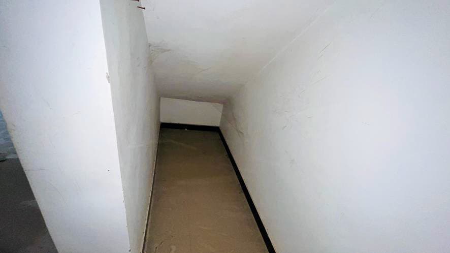 Property Photos 13