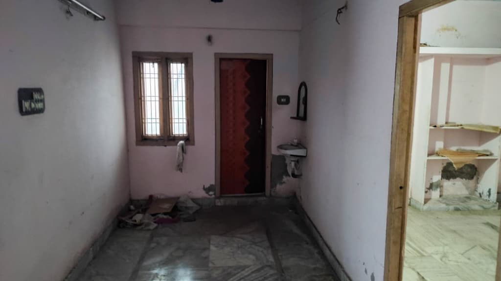 Property Photos 5