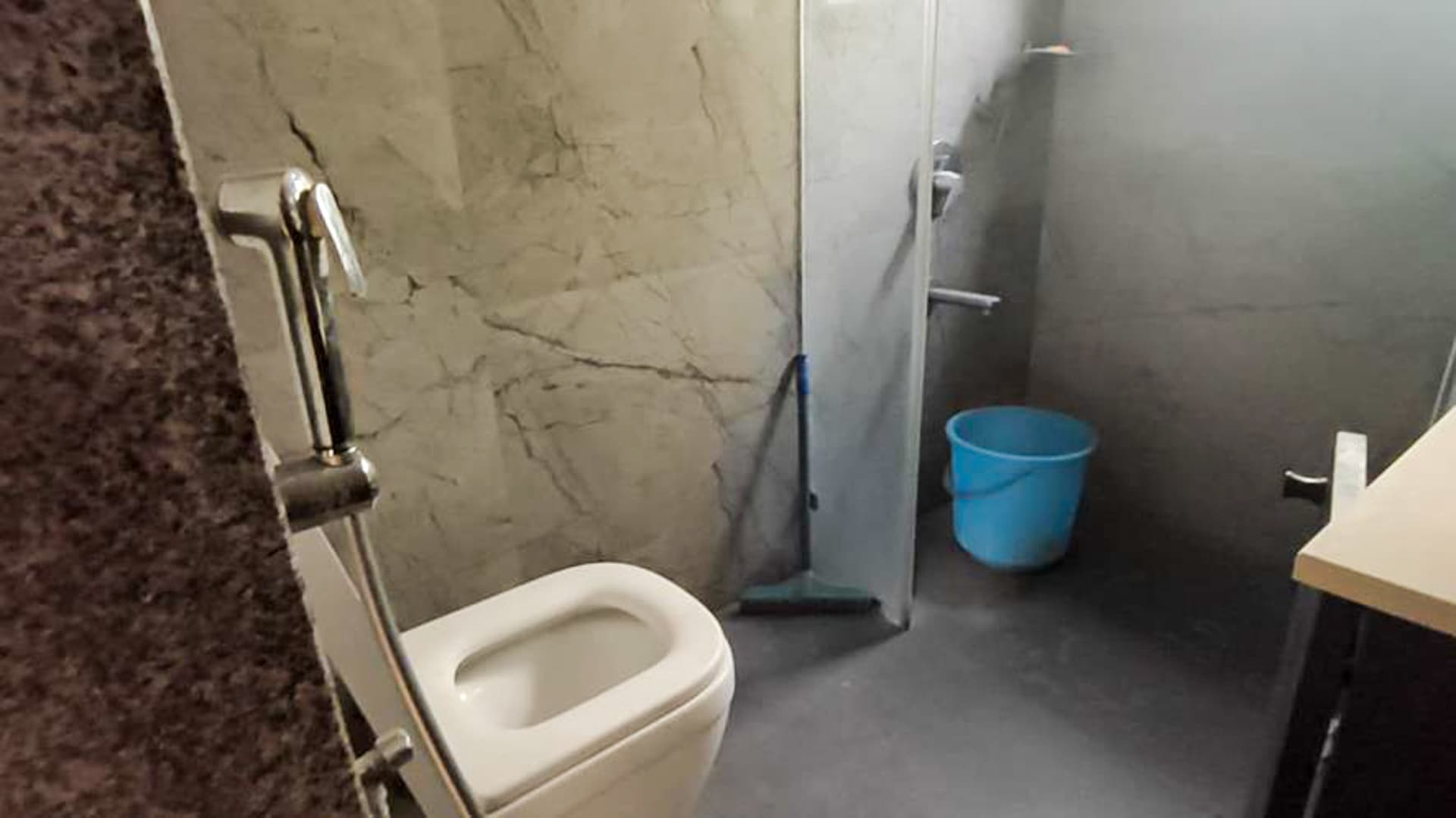 Property Photos 9