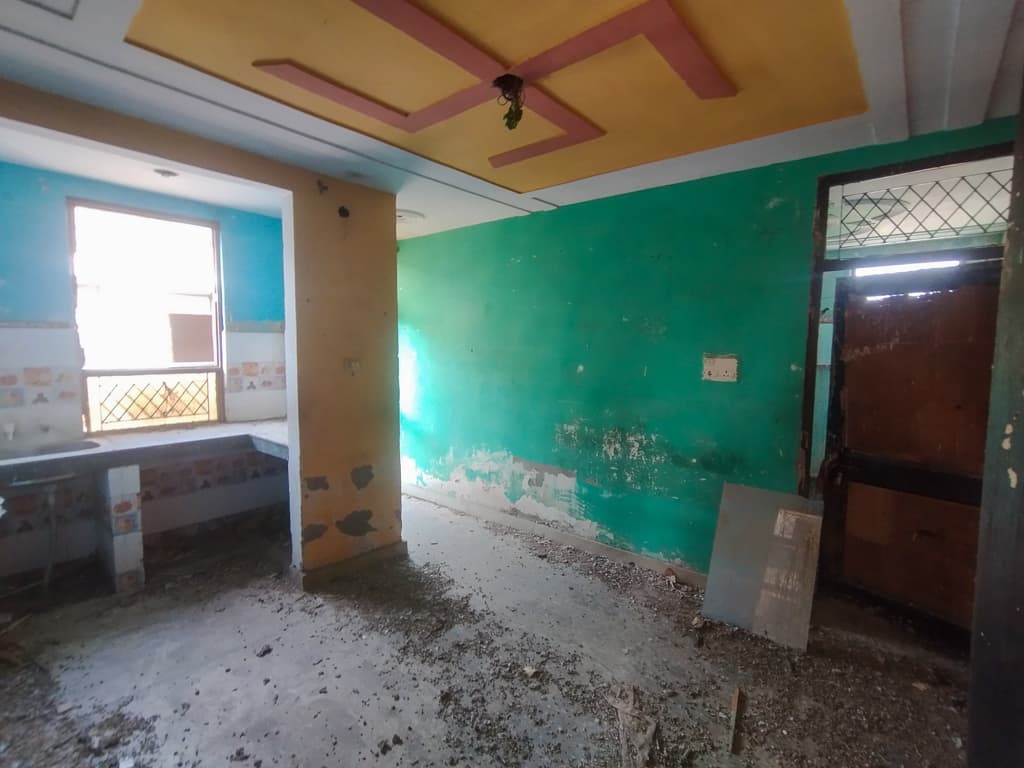 Property Photos 9