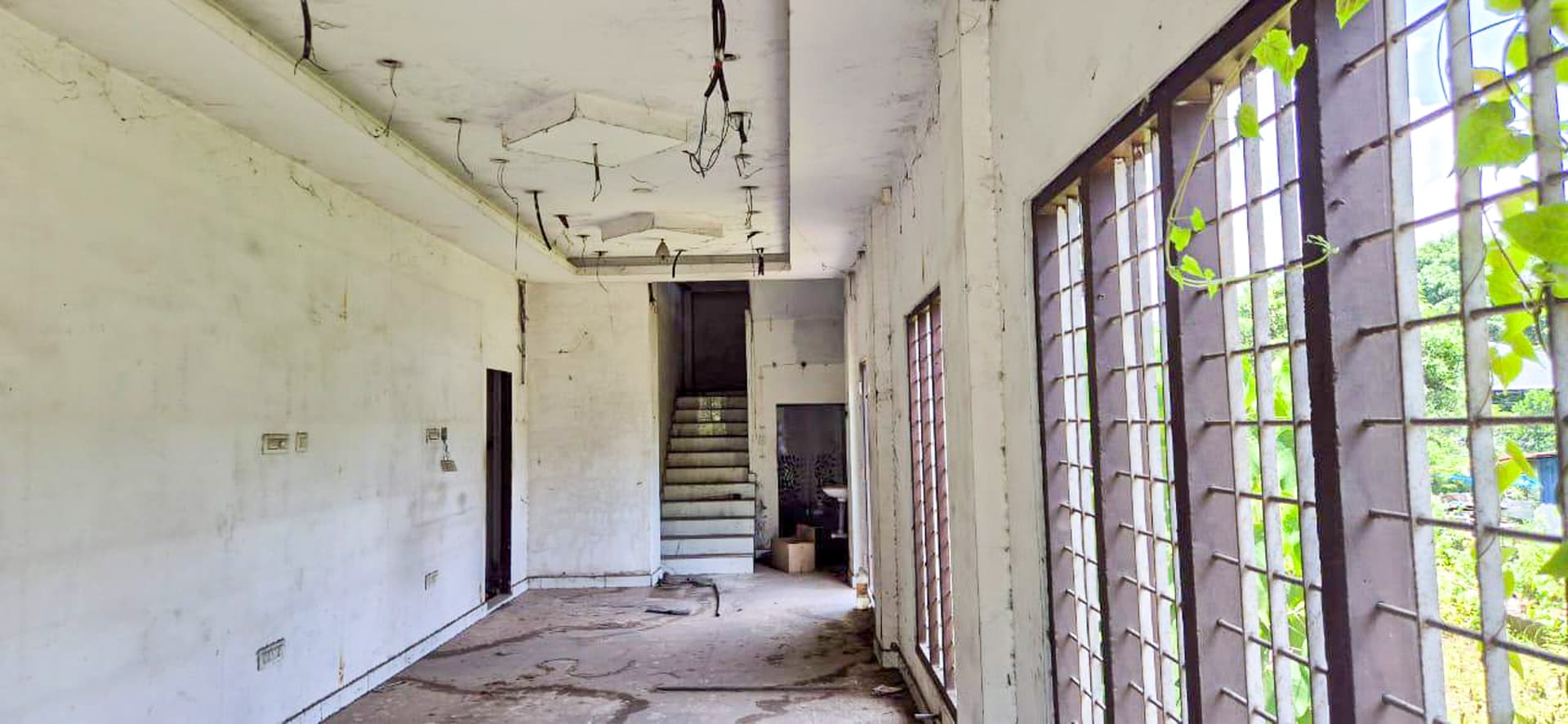 Property Photos 6