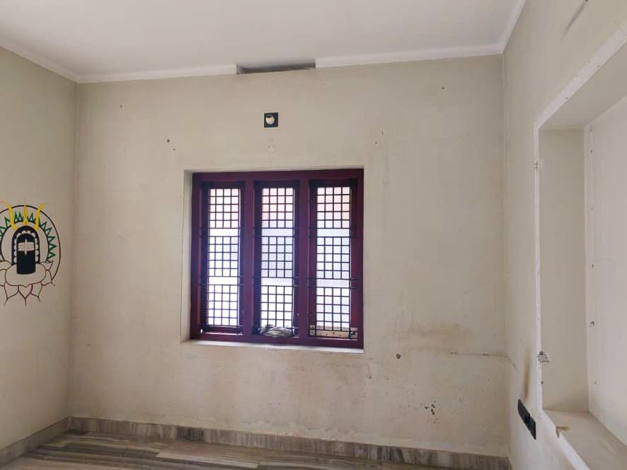 Property Photos 18