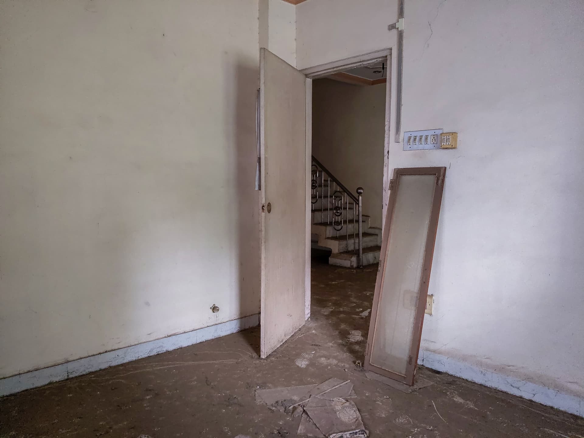 Property Photos 14