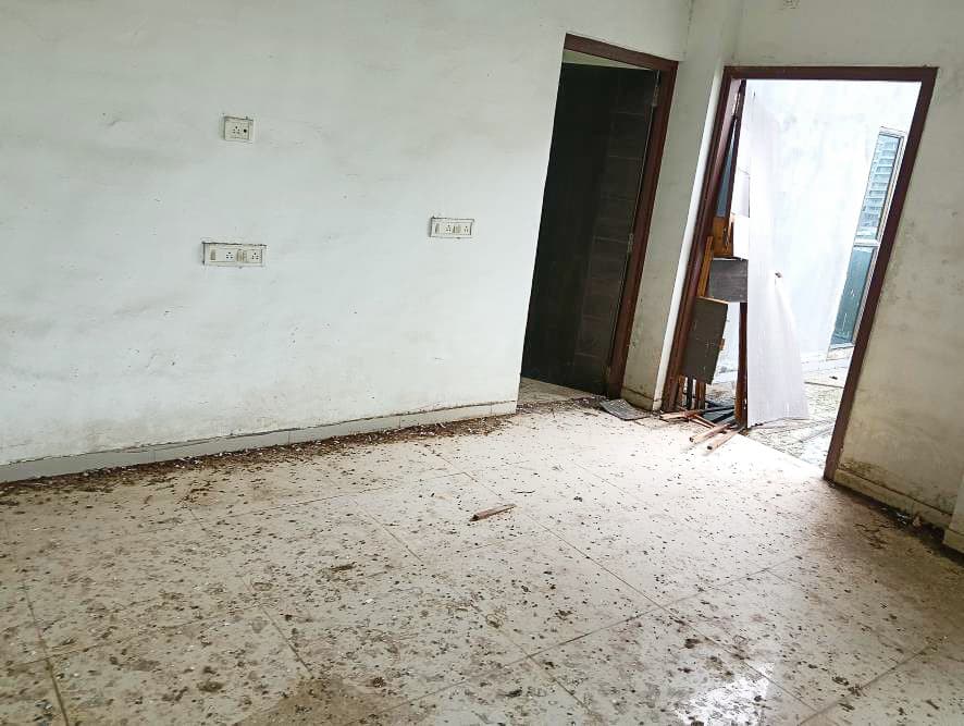 Property Photos 9