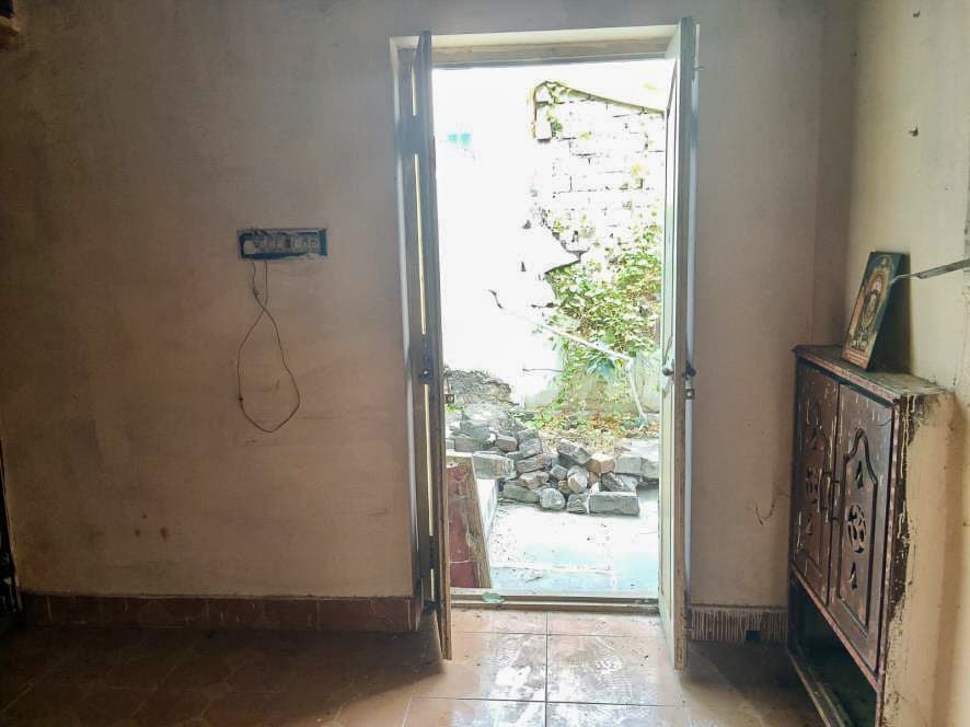 Property Photos 6