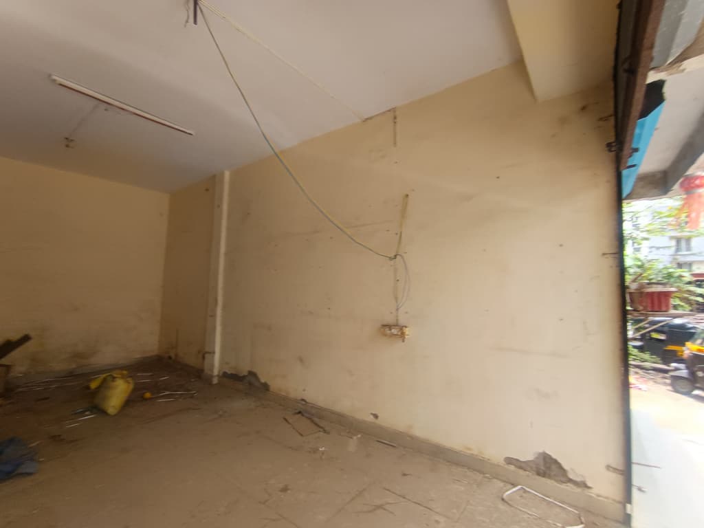 Property Photos 7