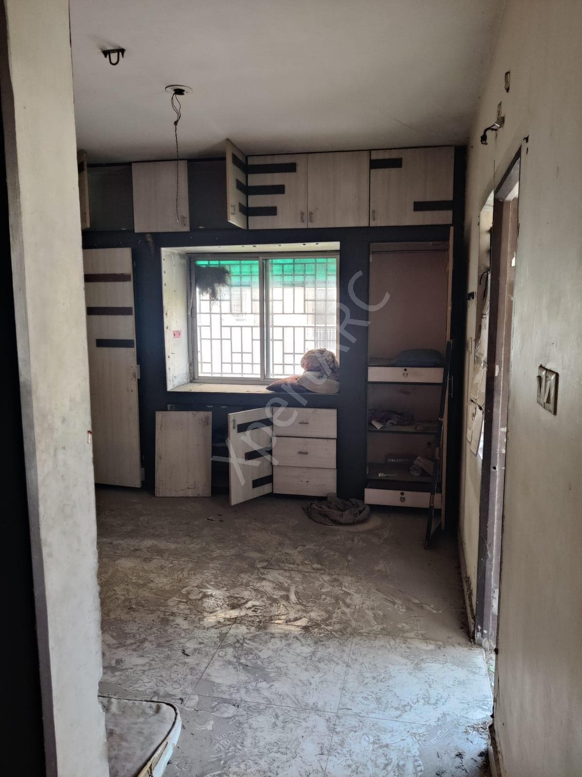 Property Photos 27