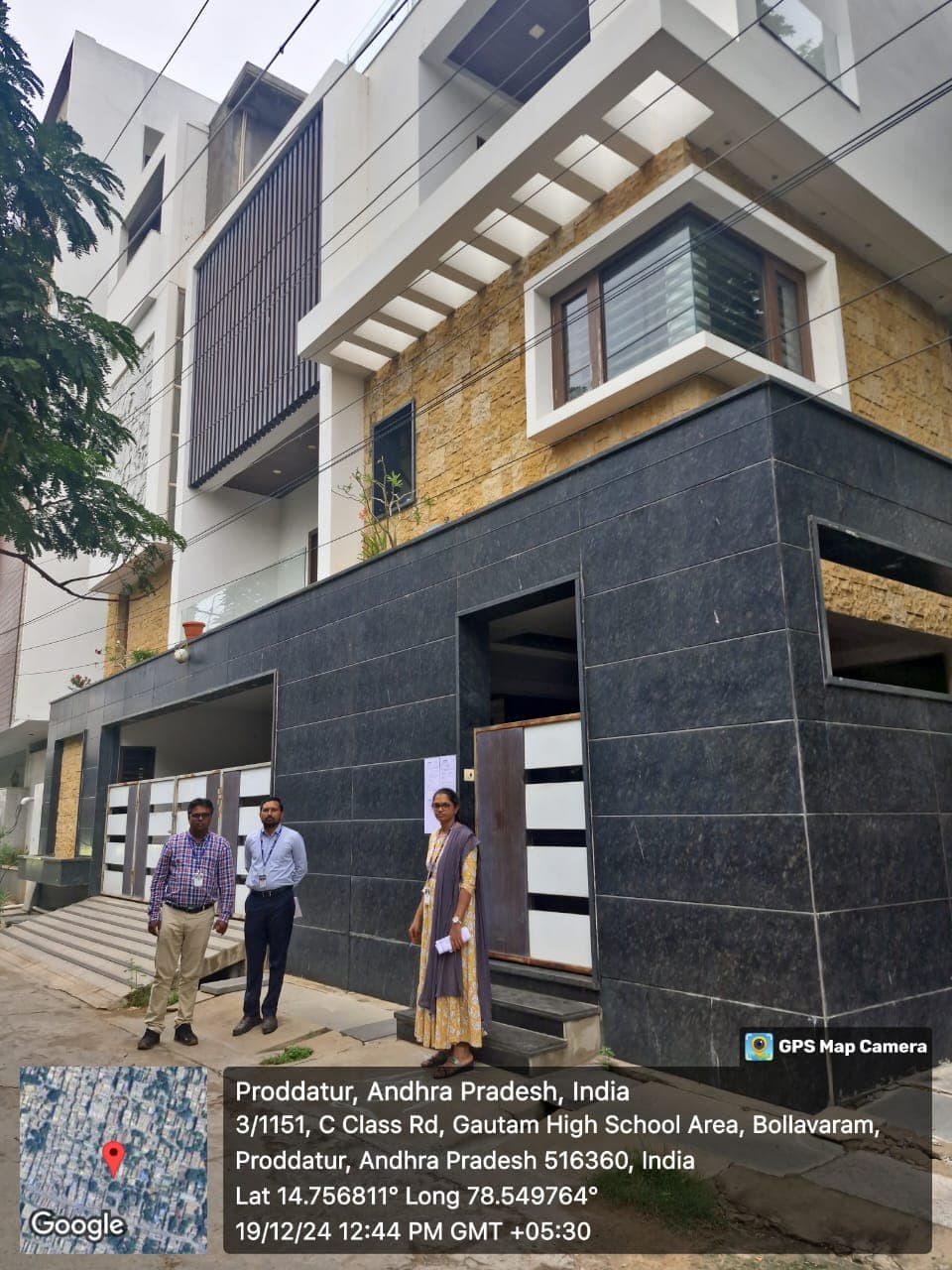 Property Photos 6