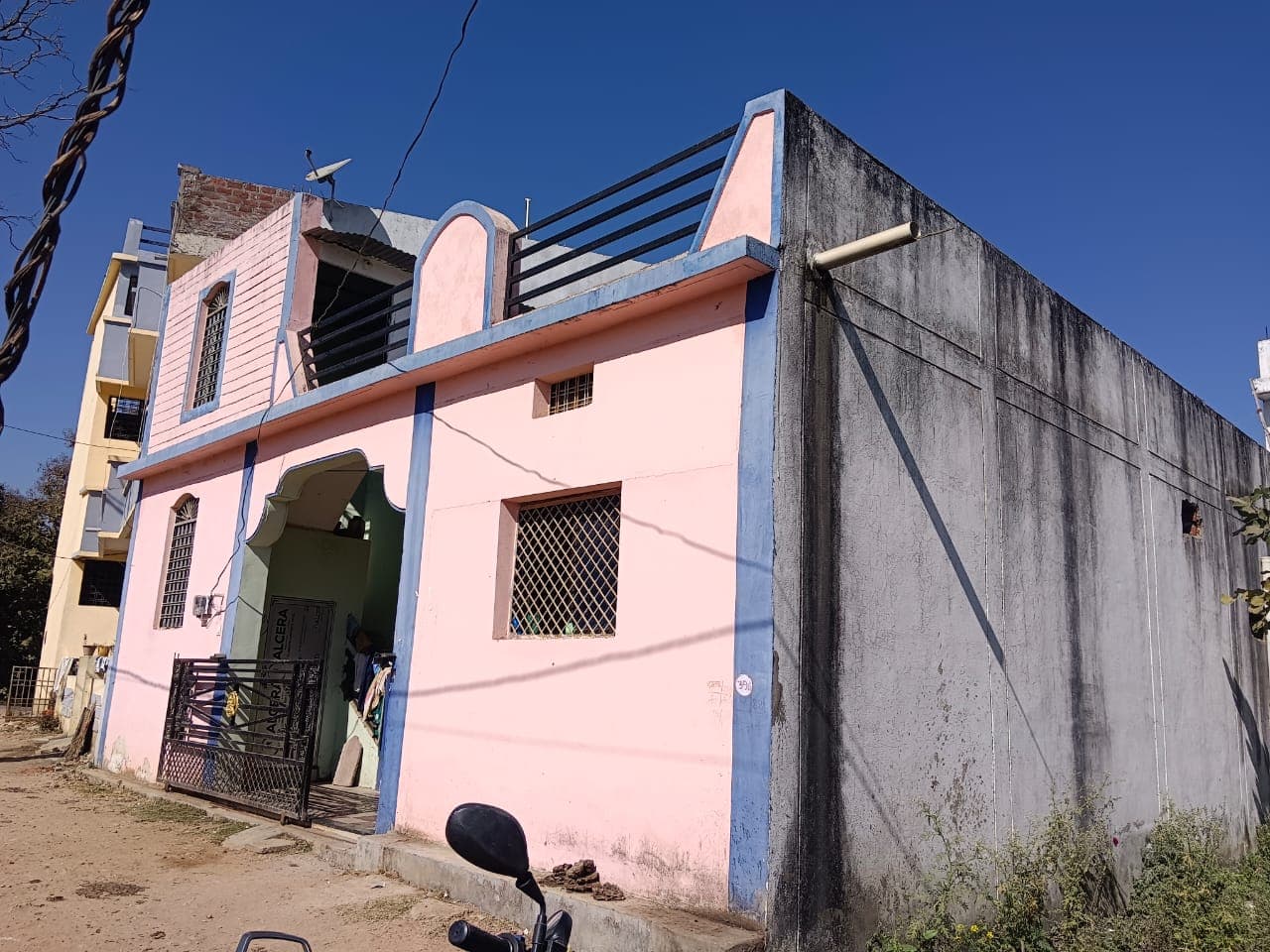 Property Photos 1