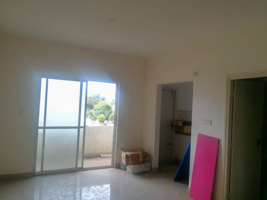 Property Photos 26