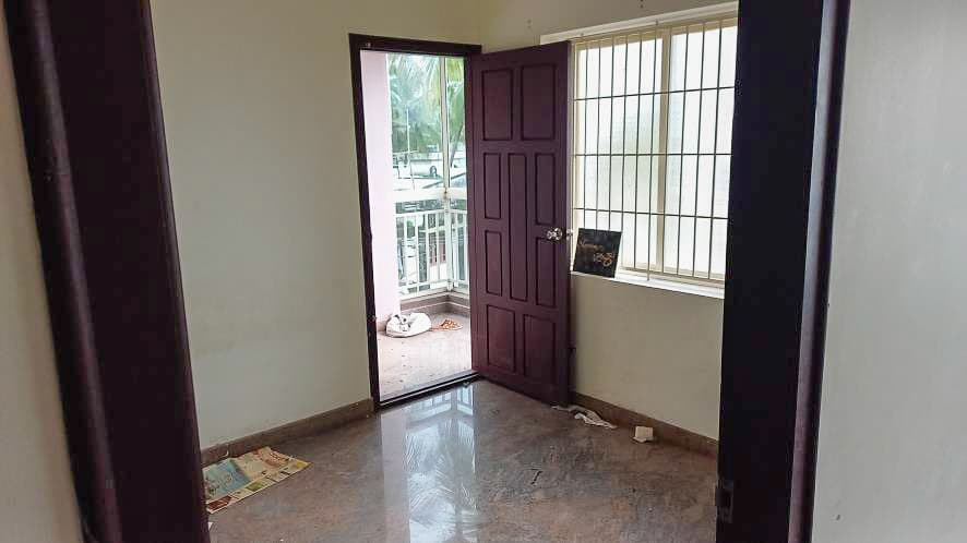 Property Photos 9