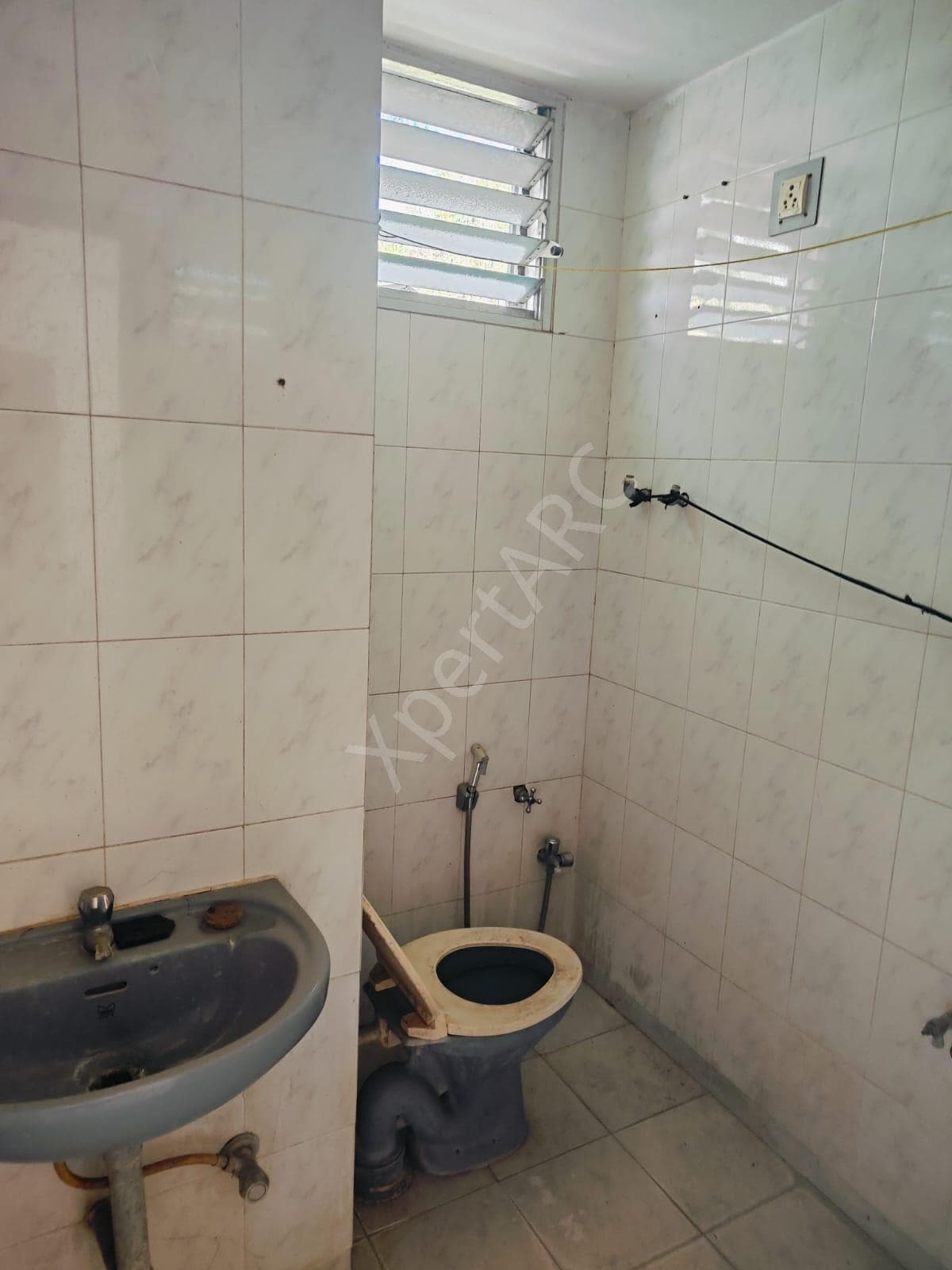 Property Photos 11