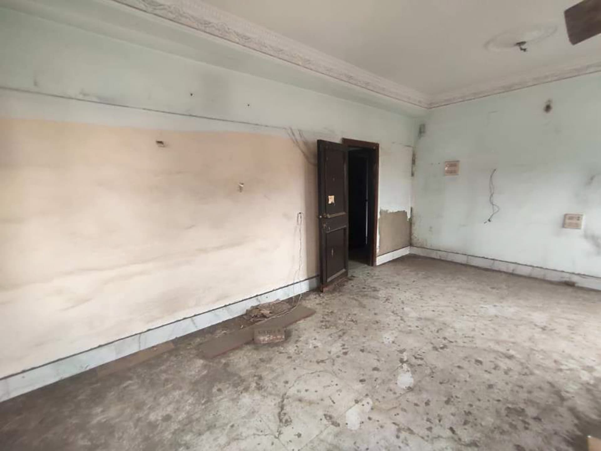 Property Photos 9