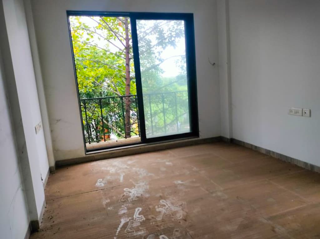 Property Photos 9