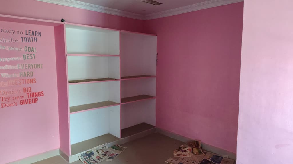 Property Photos 7