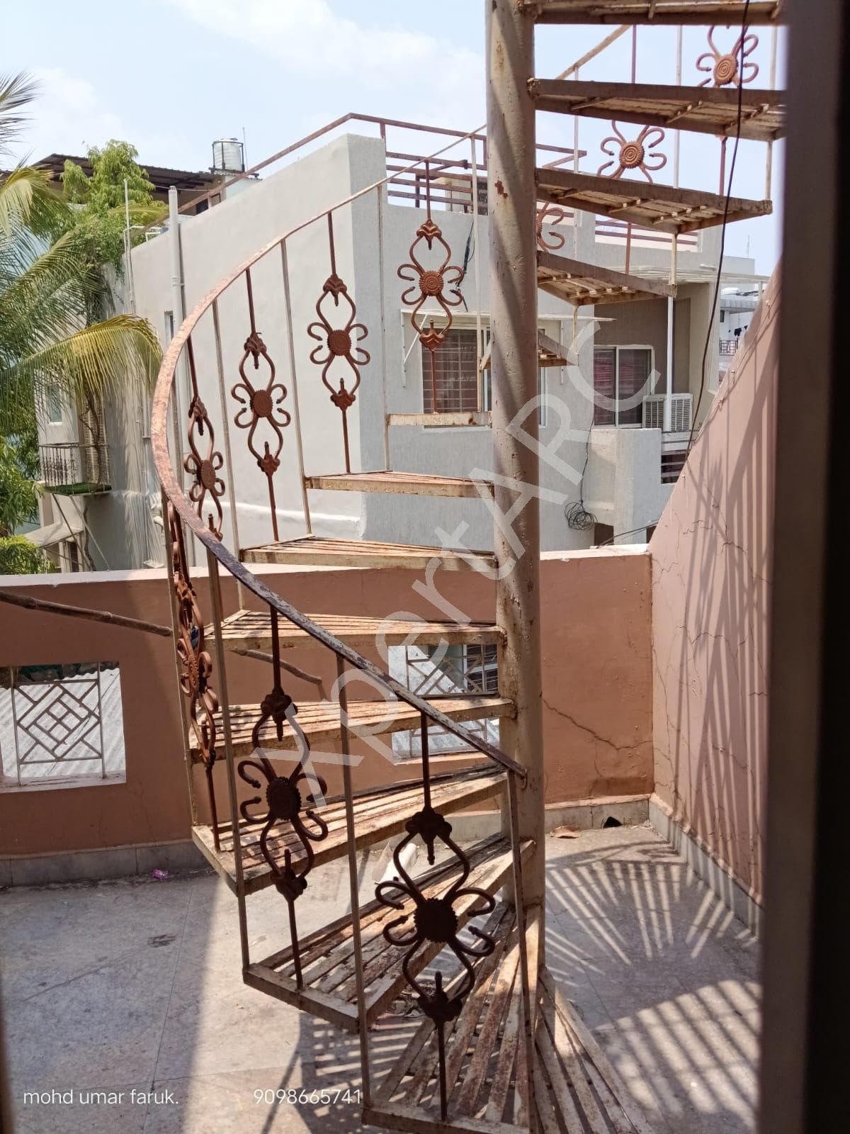 Property Photos 28