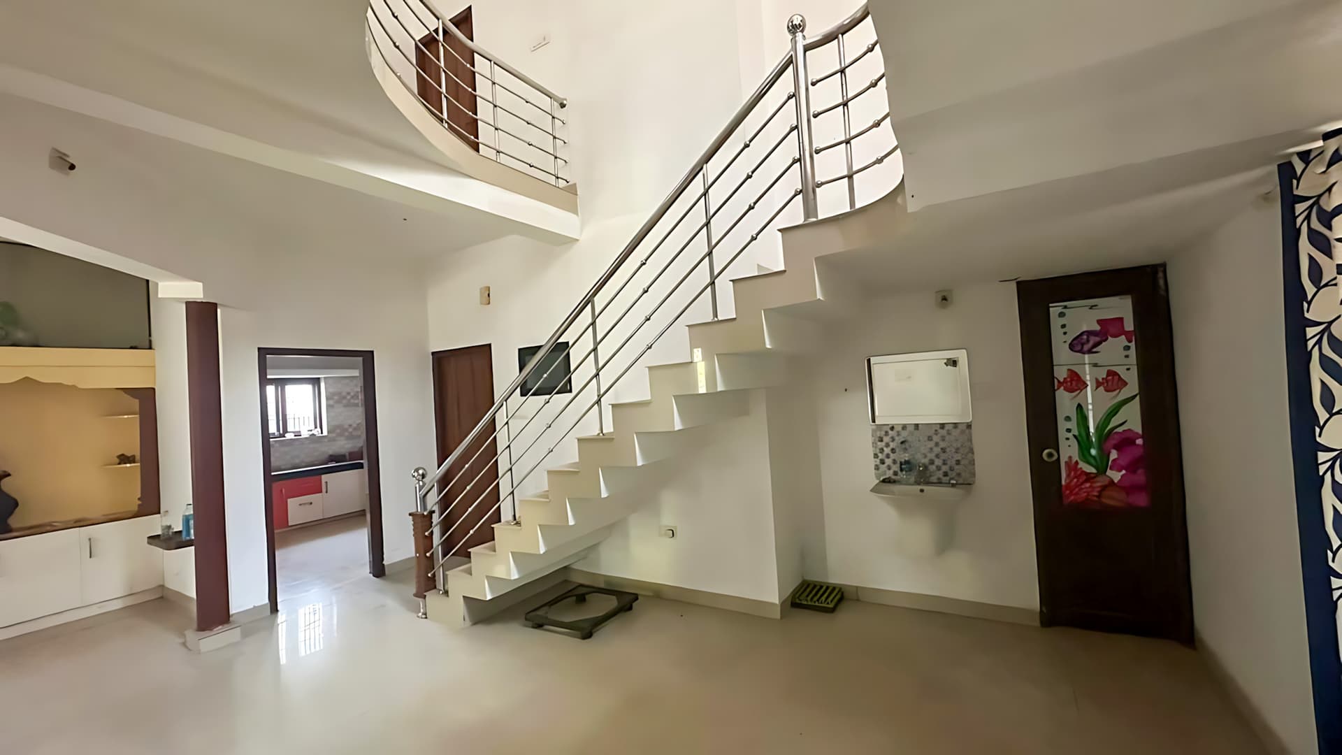 Property Photos 17