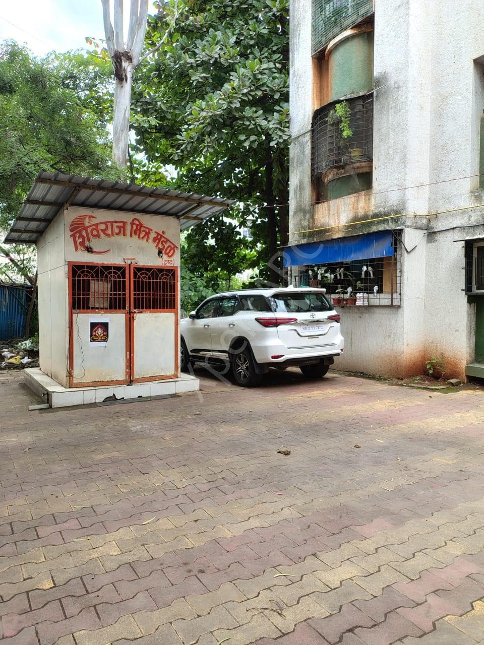 Property Photos 9