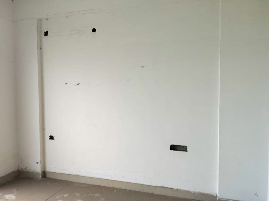Property Photos 25