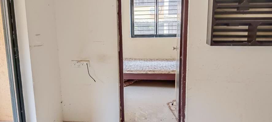 Property Photos 5