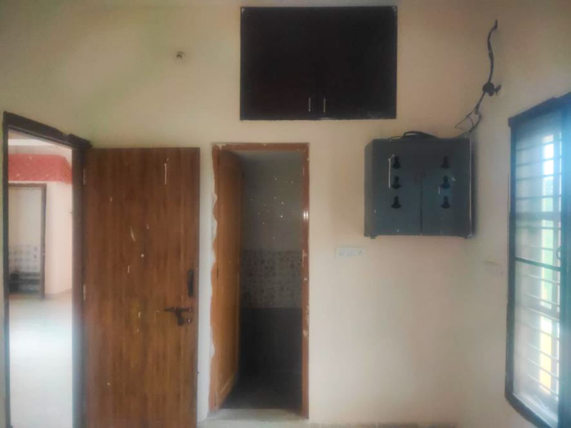 Property Photos 9