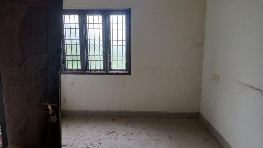 Property Photos 6