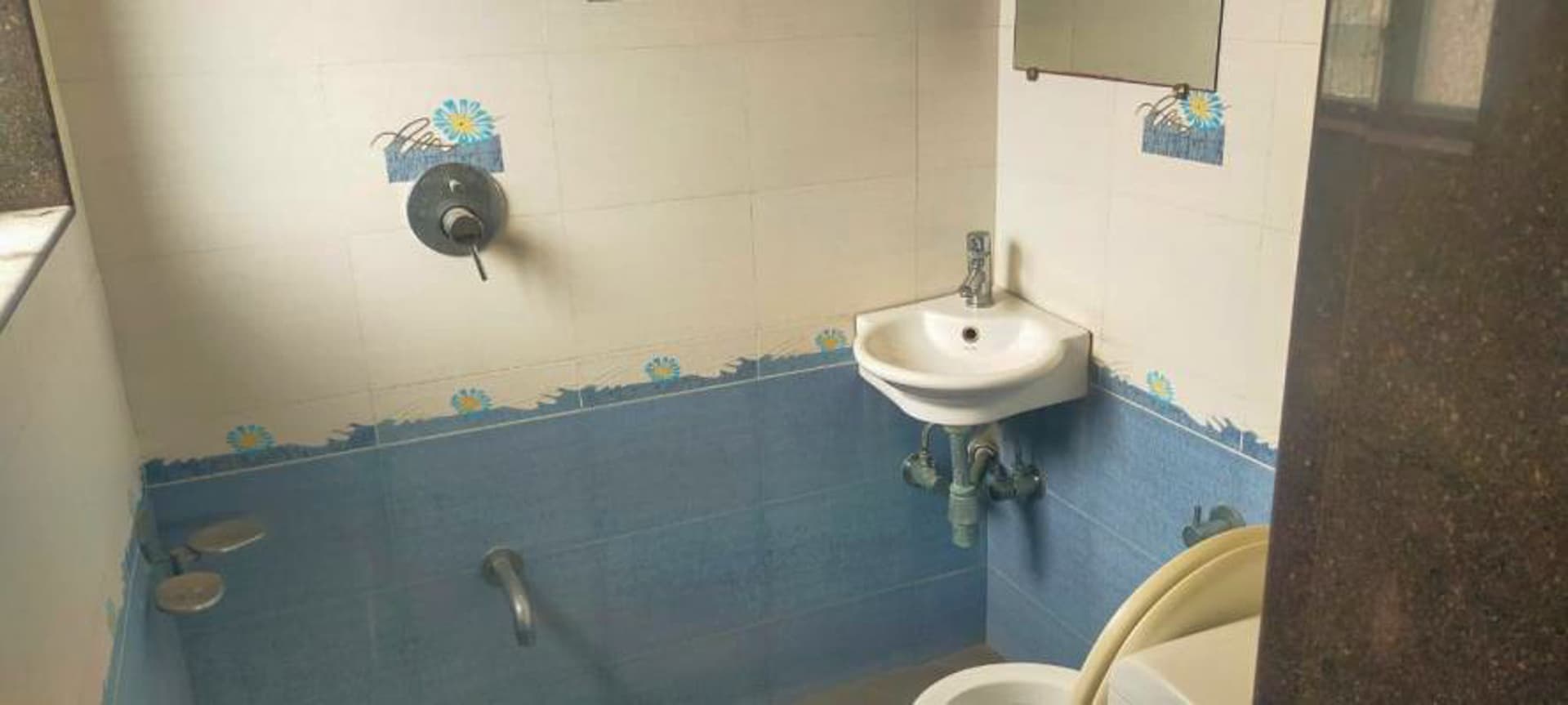Property Photos 19