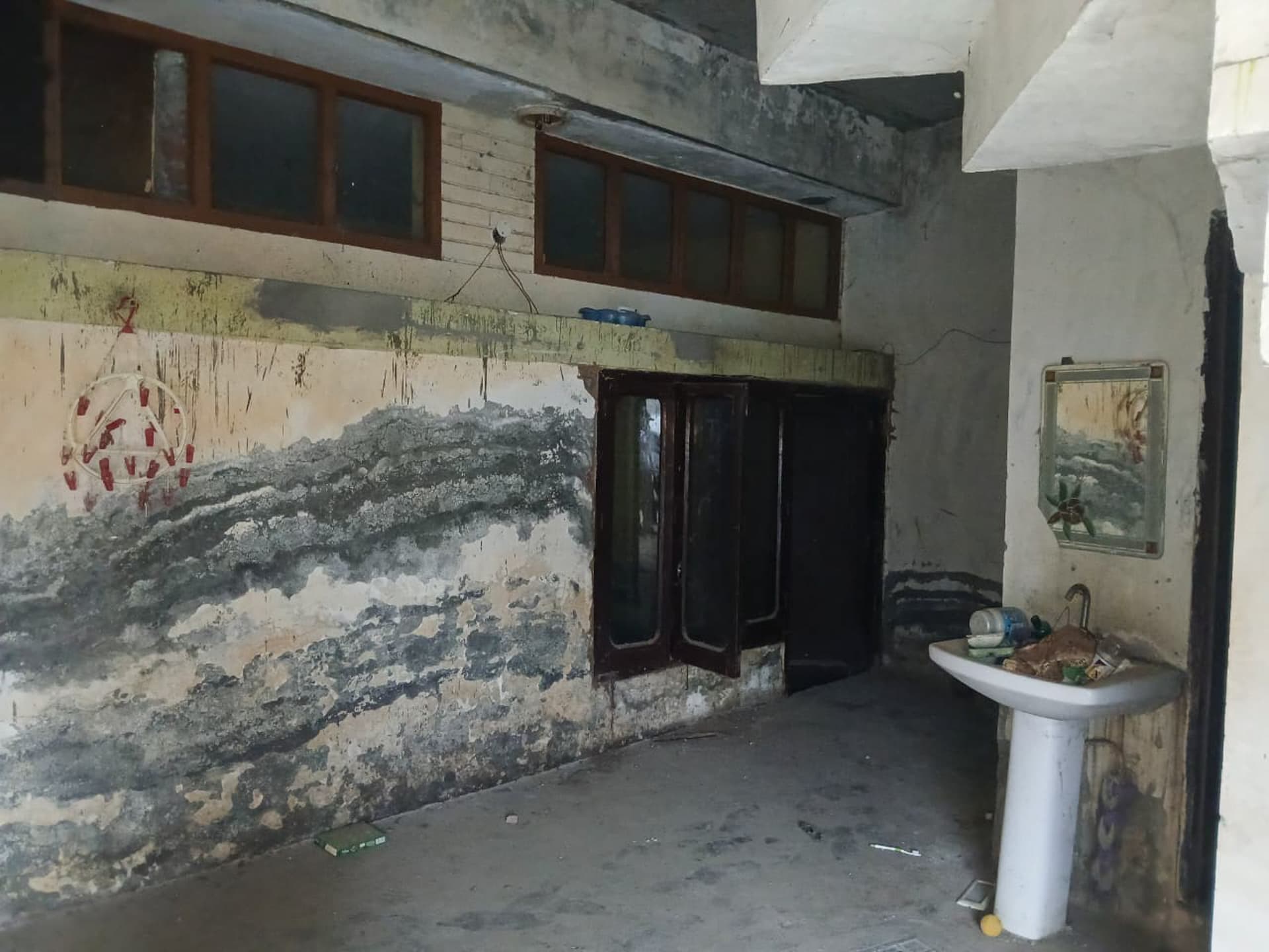 Property Photos 6