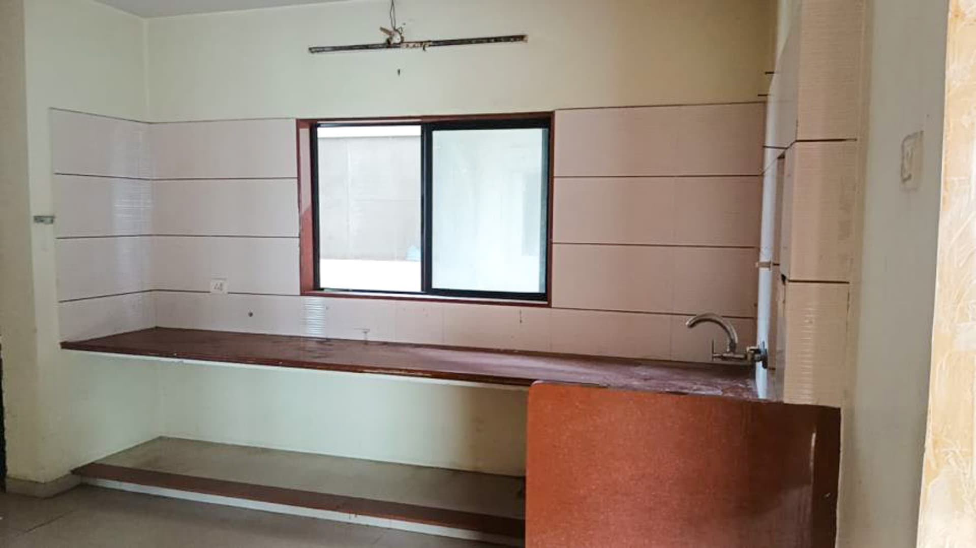Property Photos 18