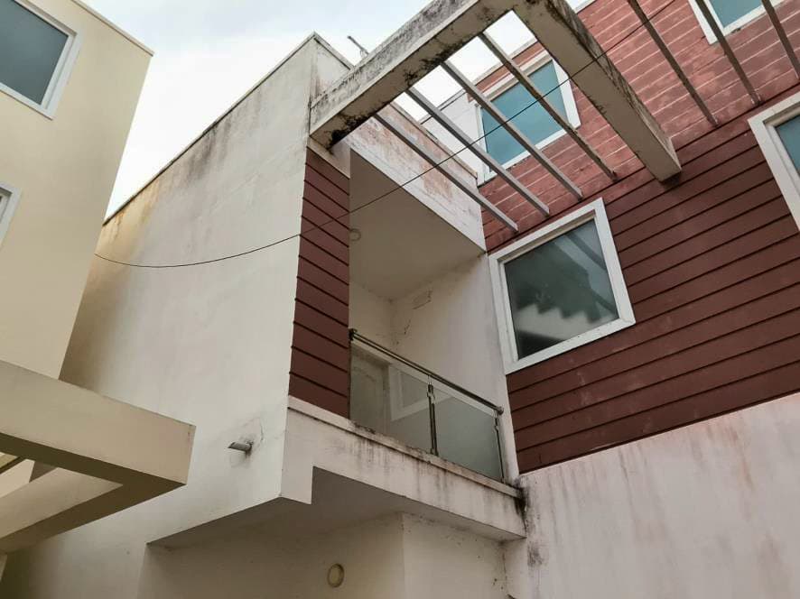Property Photos 28