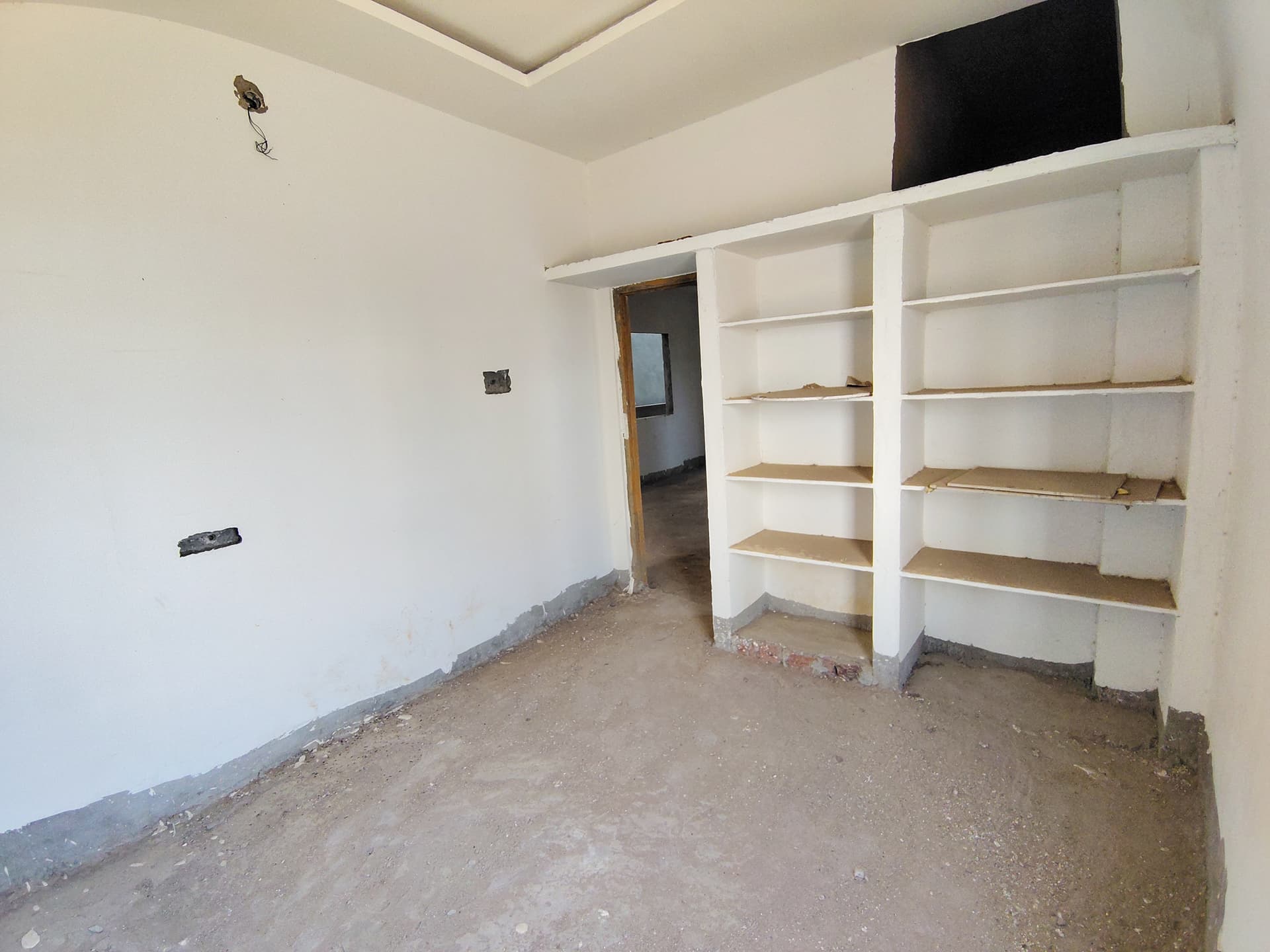 Property Photos 26