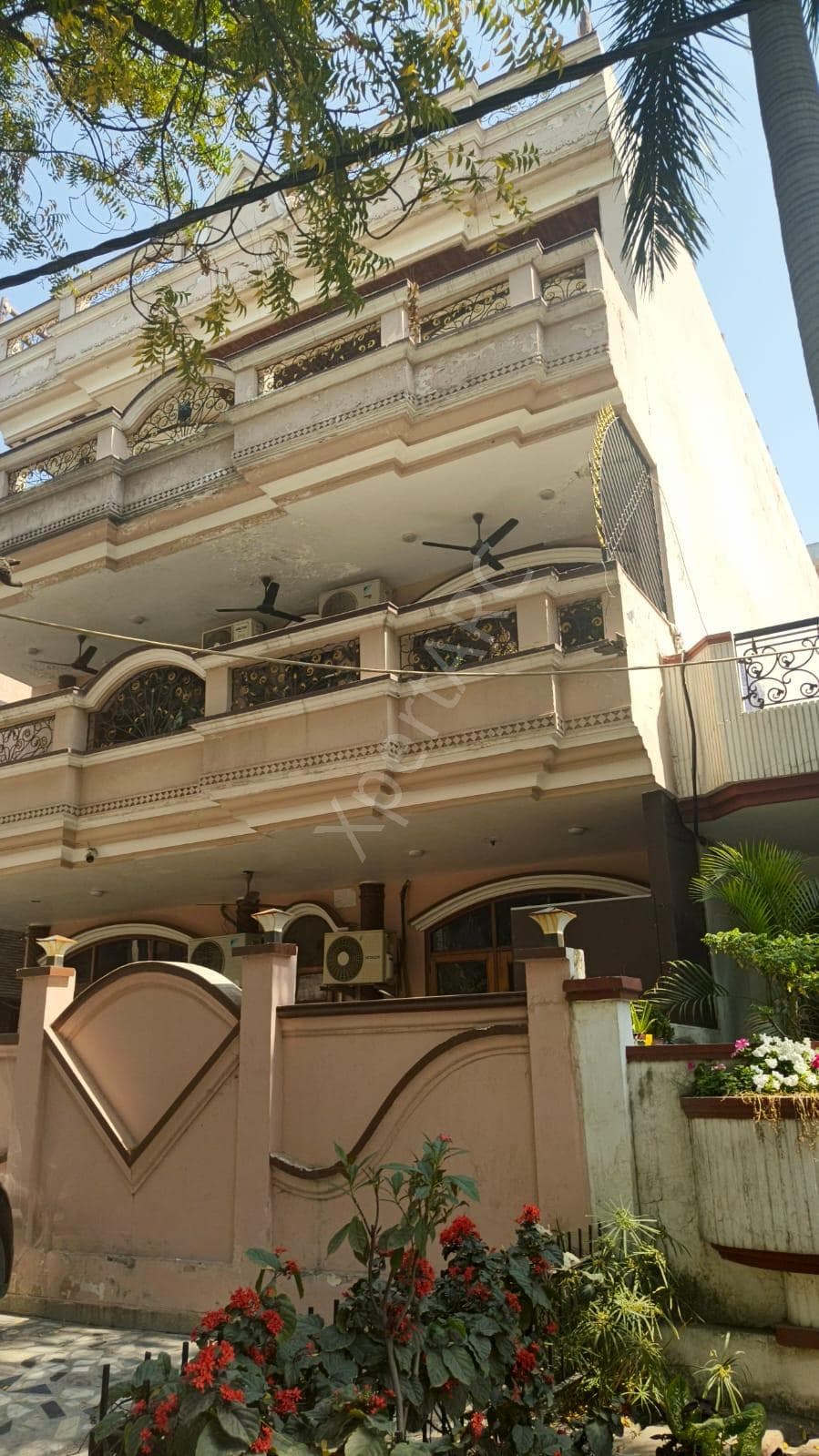 Property Photos 9