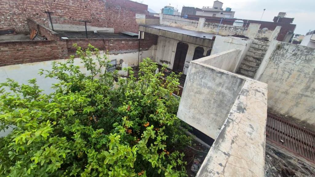 Property Photos 1