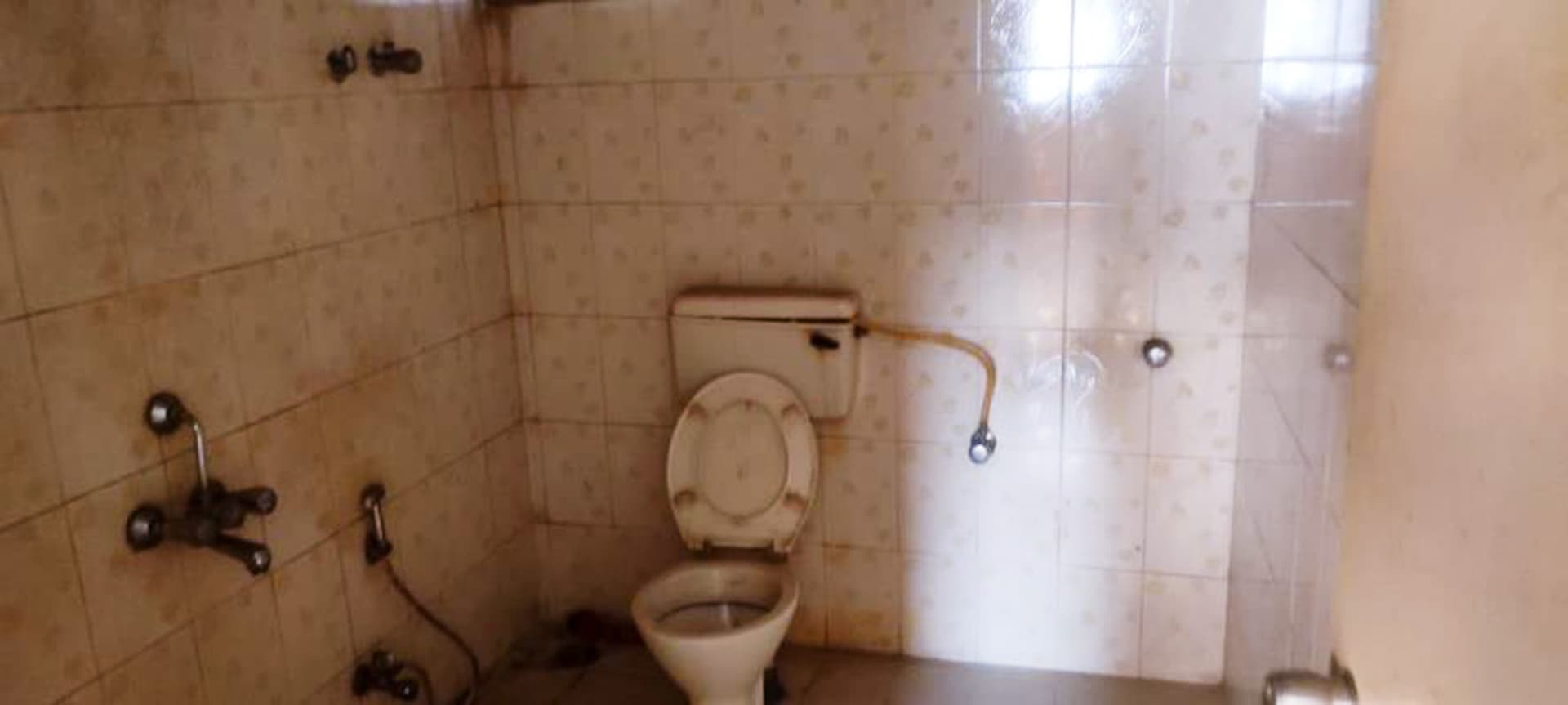 Property Photos 8