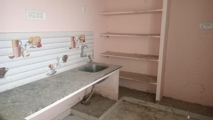 Property Photos 6