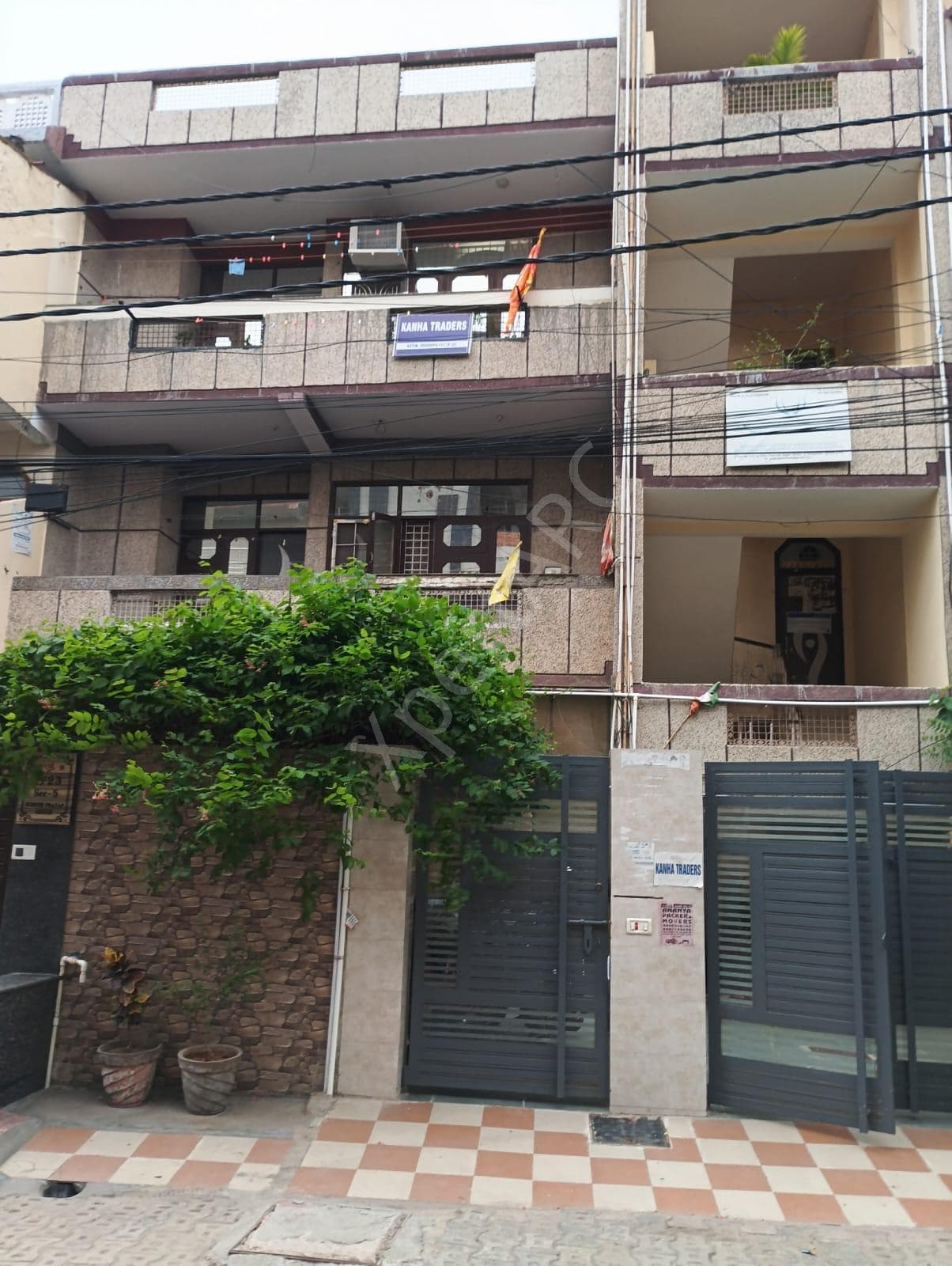 Property Photos 8