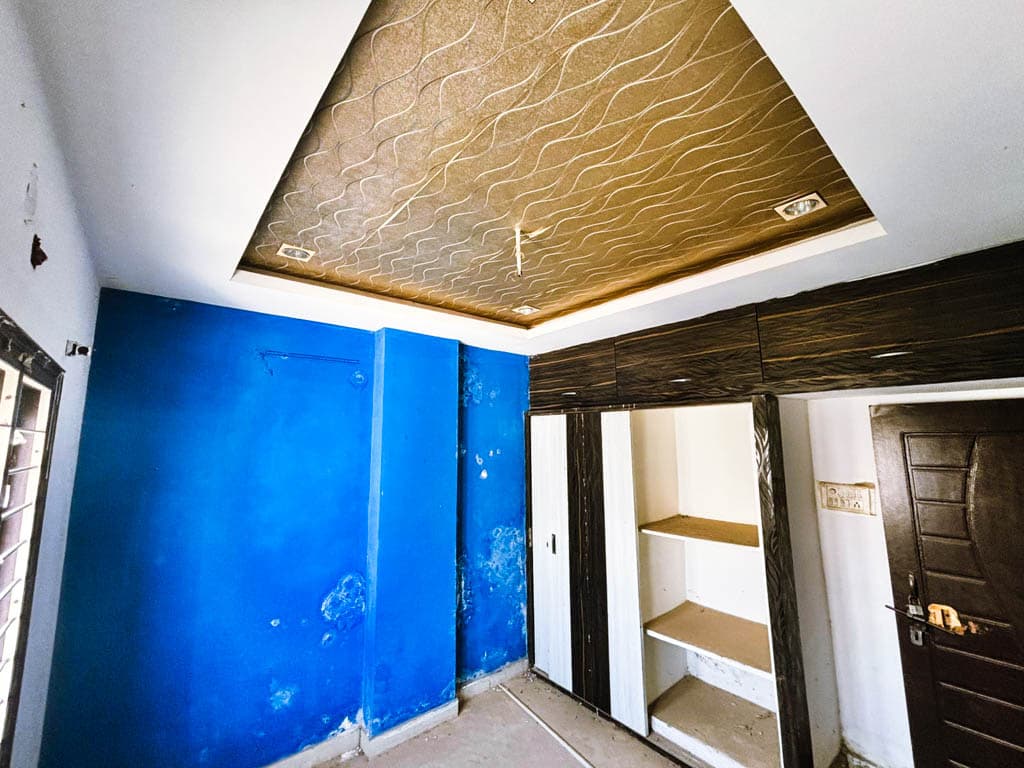 Property Photos 6