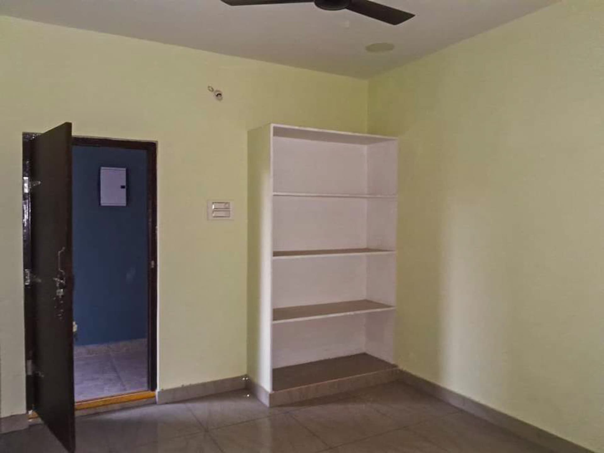 Property Photos 9