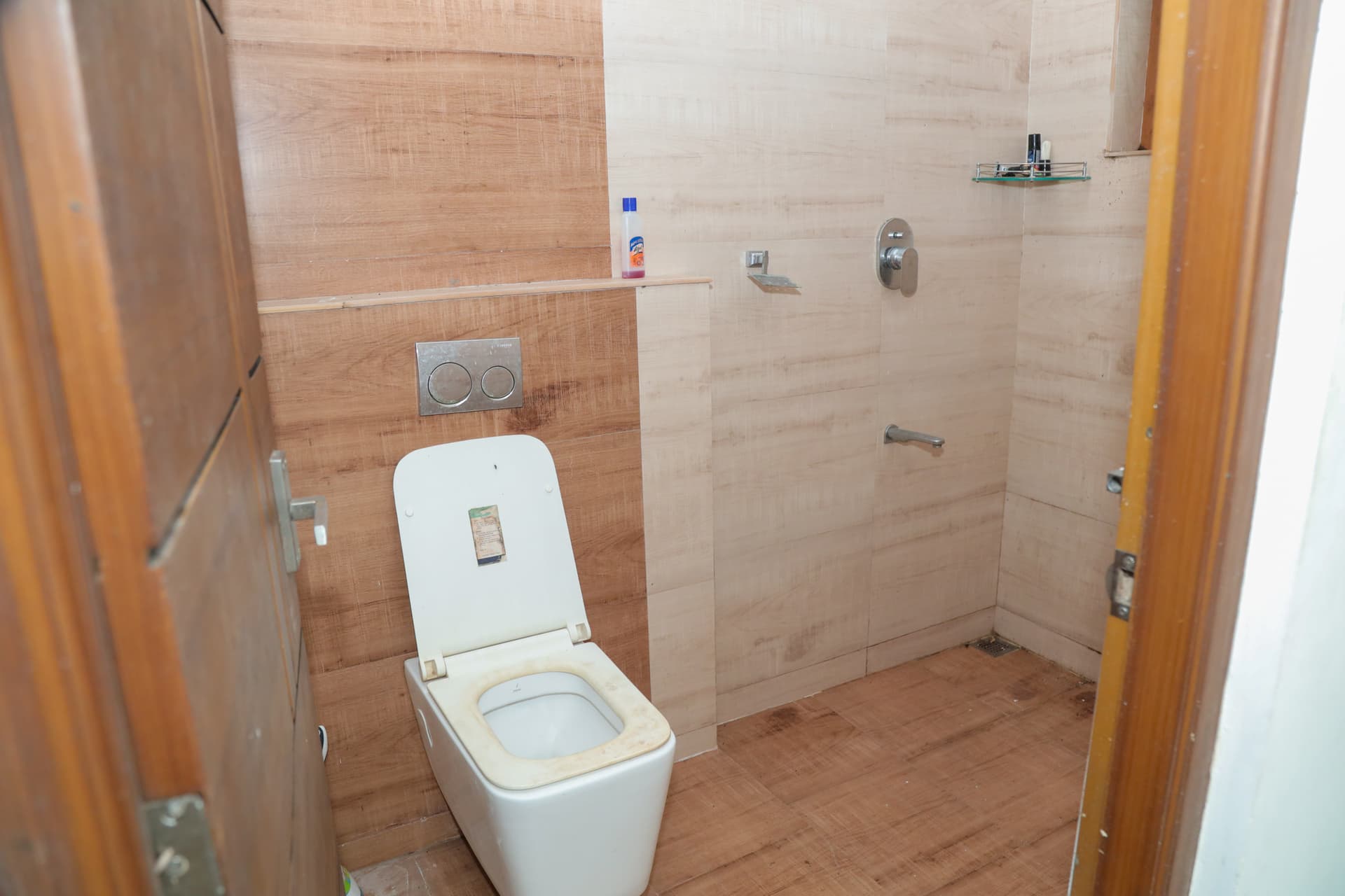 Property Photos 12