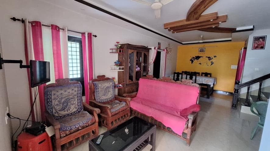 Property Photos 5